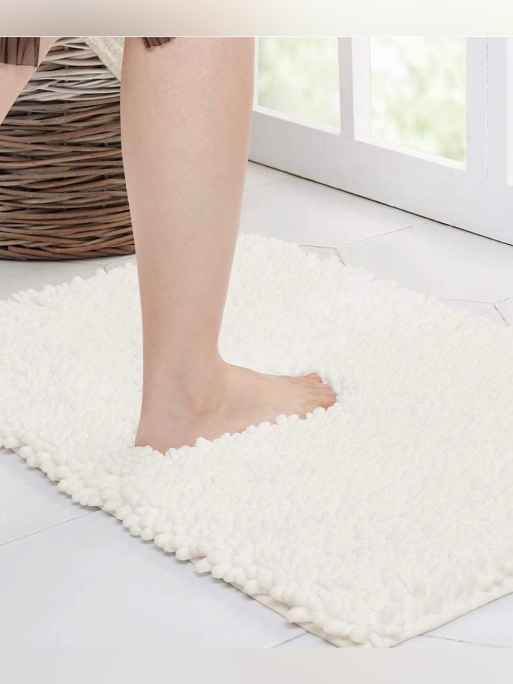 Walensee Cozy Life Ivory Chenille Bath Rug 36 by 24